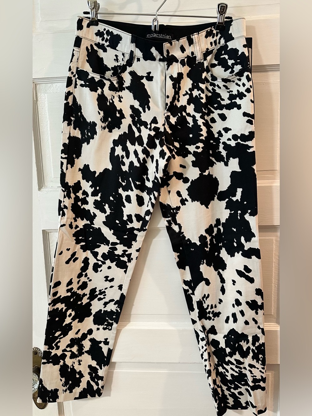 NWT Equestrian Design Cow Print Pants Sz sm pockets stretch 27” inseam $212 msrp